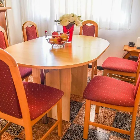 Kate Apartamento Zadar